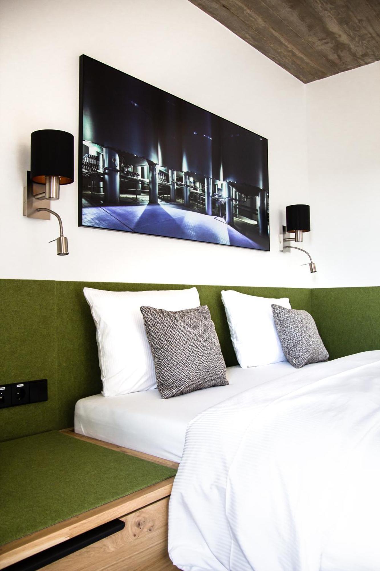 De Brauhotel บัชชาราช ภายนอก รูปภาพ